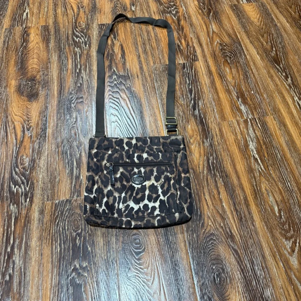 Coach Leopard Print Nylon Crossbody Messenger Bag Brown Tan F11428 Purse Bag